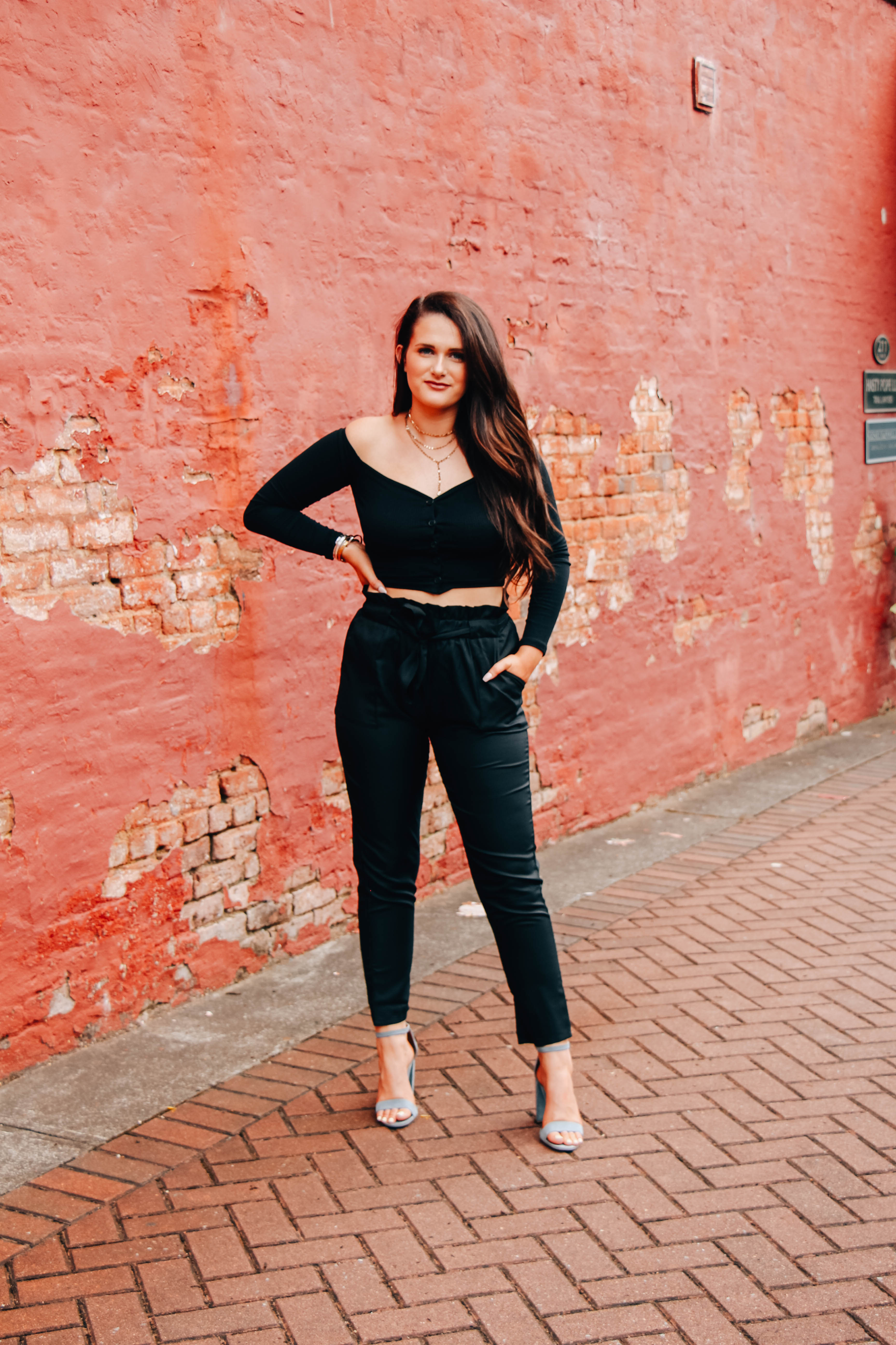 sexy chic outfit