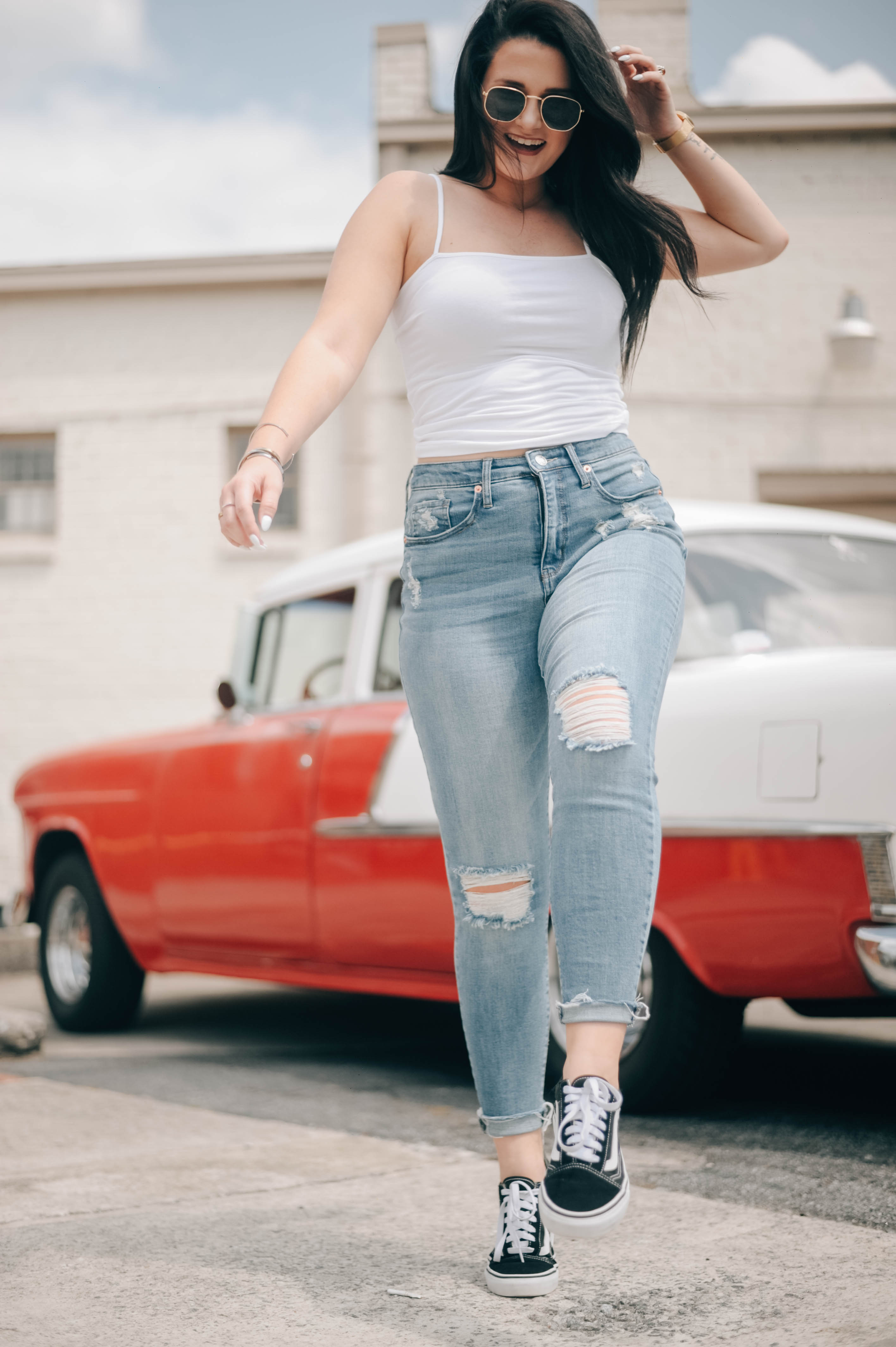 the best affordable jeans for girls with curves