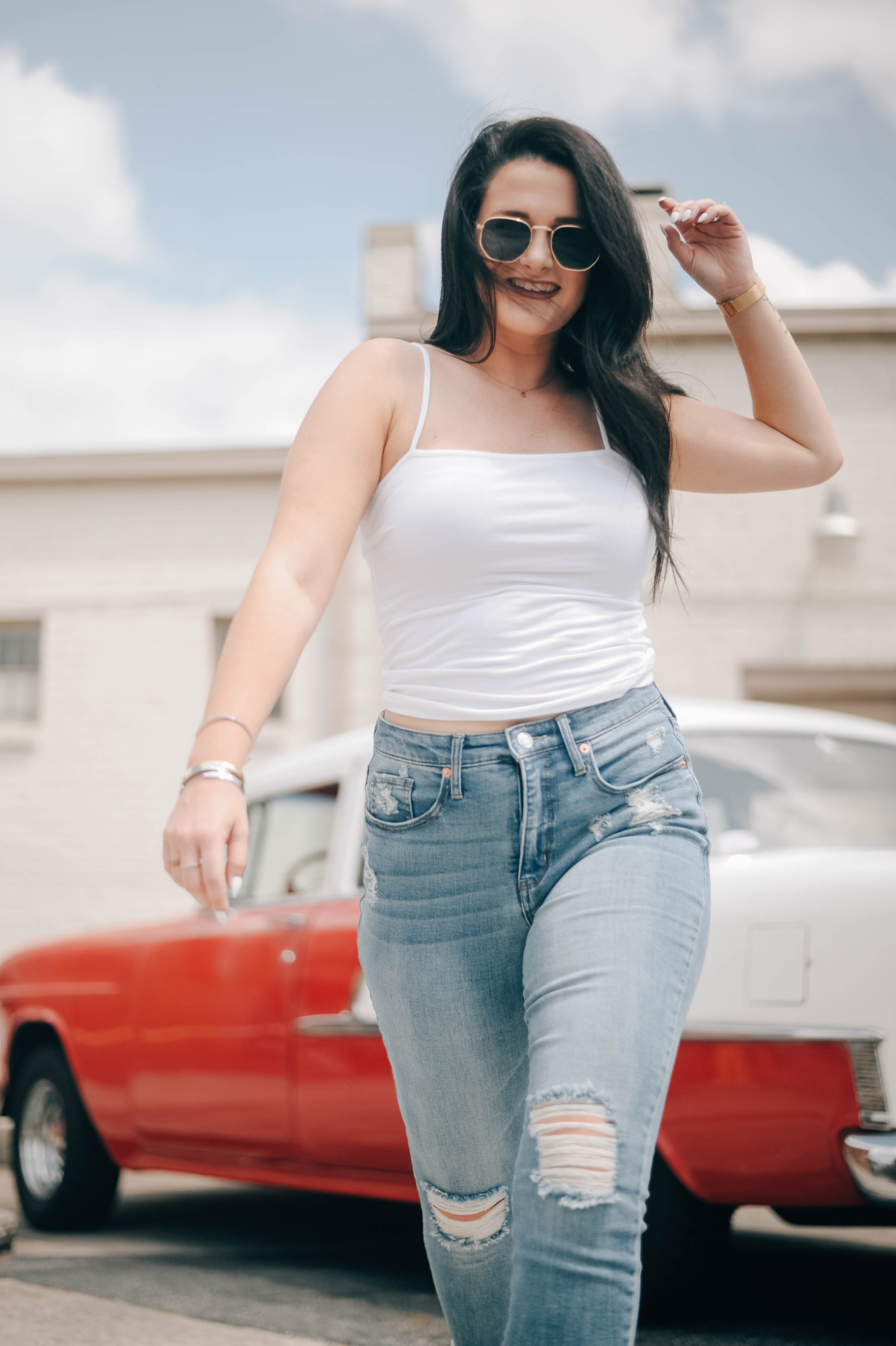 how I found the perfect pair of jeans for my curves